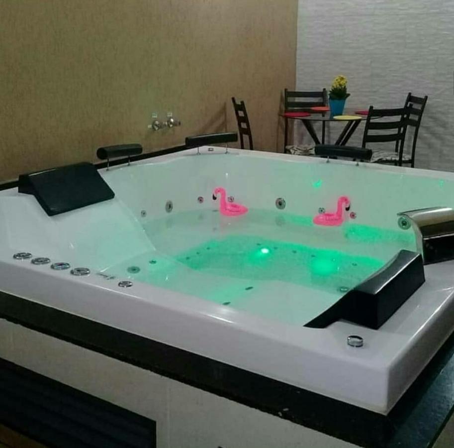 Casa Com 2 Quartos E Banheira De Hidromassagem Trindade  Exterior foto
